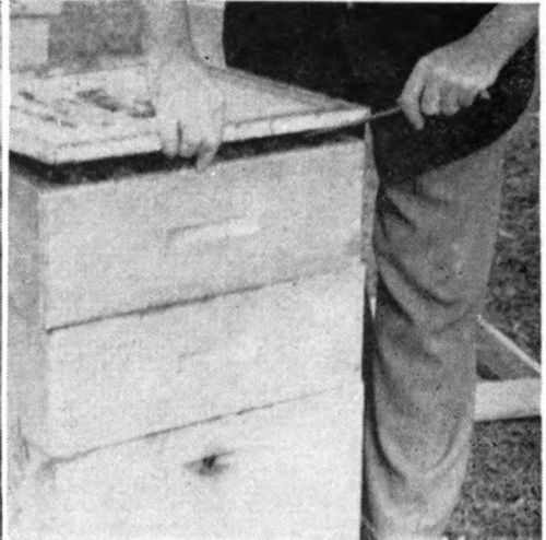 Prying up inner cover
