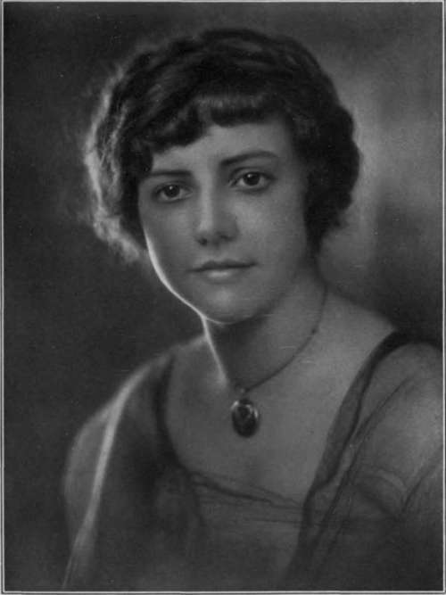 Portrait Series Of Cuts For Newspaper Advertising StudioLightMagazine1914 154