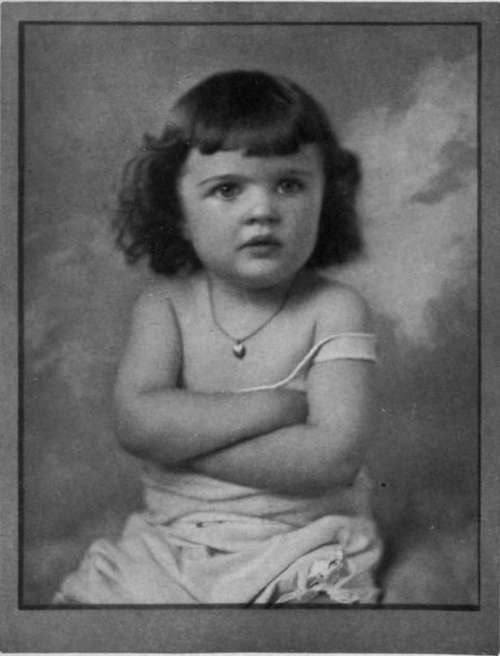 A Good Side Line StudioLightMagazine1915 248