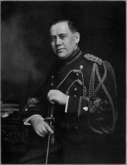 Service StudioLightMagazine1915 41