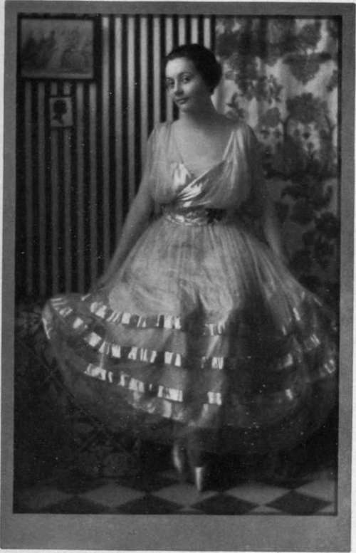 Unsafe Darkroom Lights StudioLightMagazine1915 256