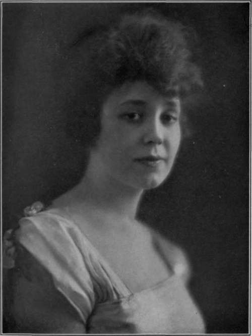 Sodium Bisulphite StudioLightMagazine1918 107
