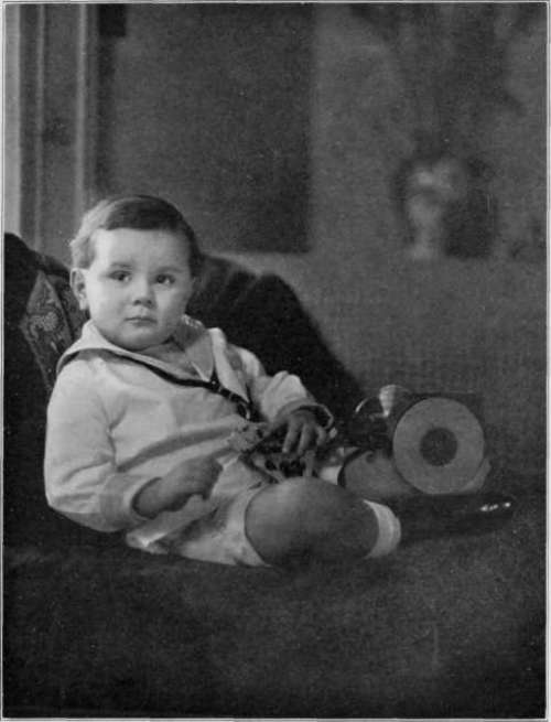 How Many Styles Of Christmas Portraits StudioLightMagazine1923 281