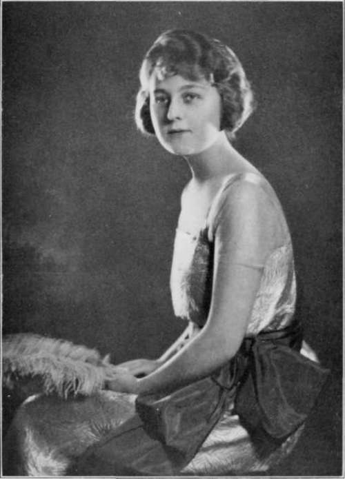 Please All Of Them At Any Cost StudioLightMagazine1923 208