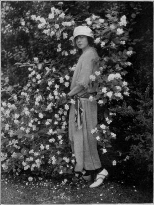 The Care Of Sodas StudioLightMagazine1923 264