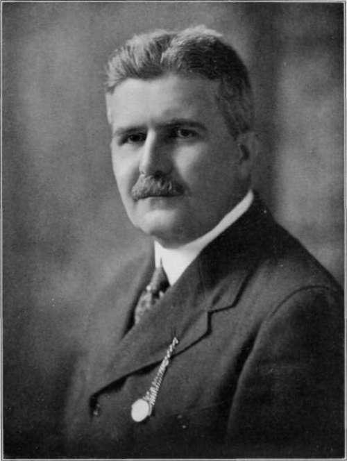 The Man Who Made The Pictures StudioLightMagazine1923 20