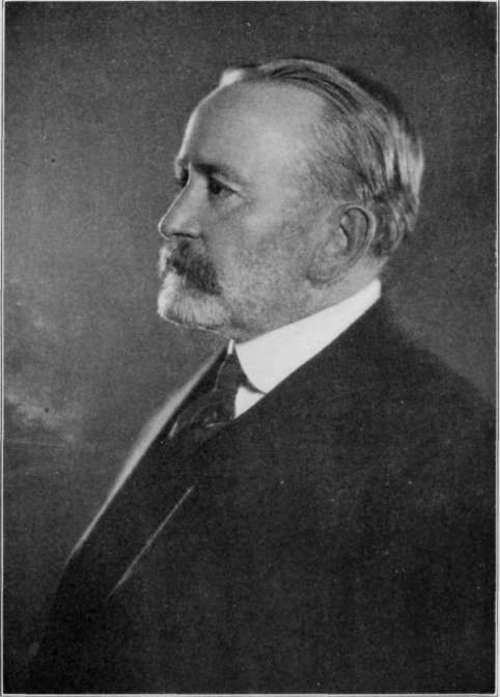 The Pictures And The Man Who Made Them StudioLightMagazine1923 200