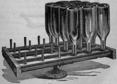 Fig. 271.   Reservoir Rinser