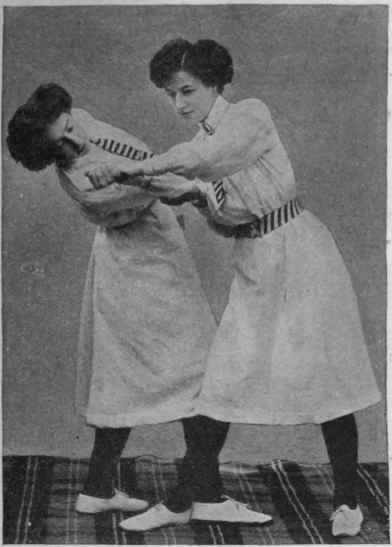 Fig. 5. The final movement, stepping forward with the right foot and pressing on the captured arm so that a fall for the victim is inevitable