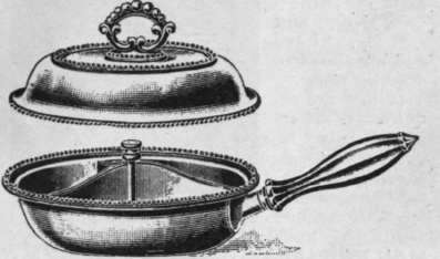A vegetabledish with three compartments, useful for vegetables when compactness is desirable for outdoor meals
