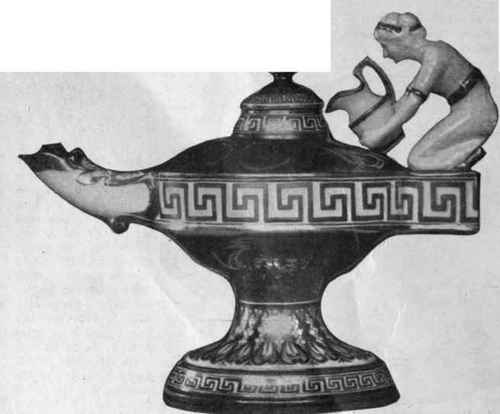 Porcelain vase and cover in the shape of an antique lamp, a fine example of Spode manufacture
