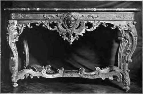 FRENCH TABLE.