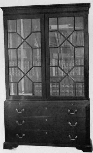 Bookcase, Sheraton style, 1790 1800.