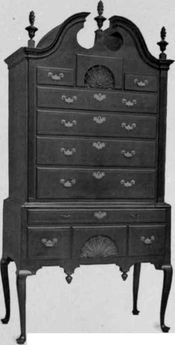 Scroll Top High Chest of Drawers, 1725 50.