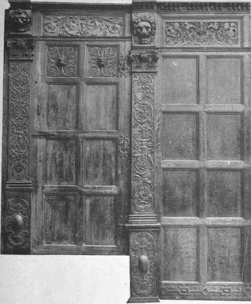 Oak Panelling From Exeter 1600 Circa.