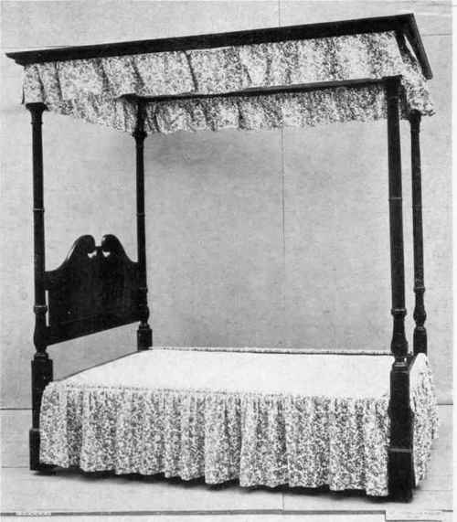 Eighteenth Century American Bedstead Metropolitan Museum