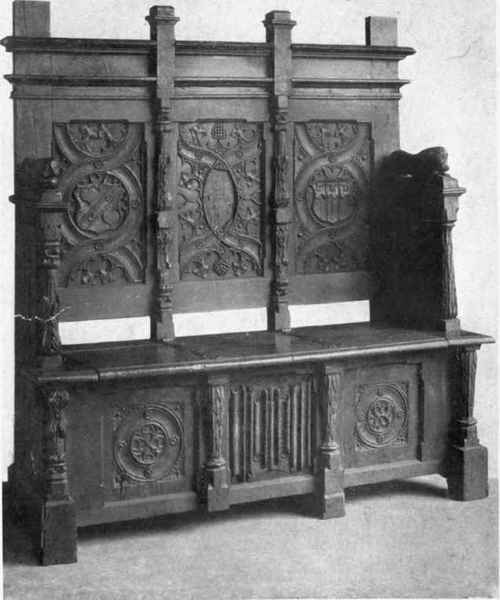 Gothic Settle   Nuremberg Museum