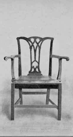A CHIPPENDALE PATTERN