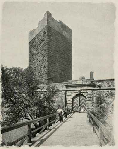 The Black Tower, Eger.